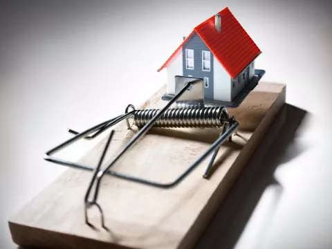 Как не попасть на уловки аферистов при сделках с недвижимостью